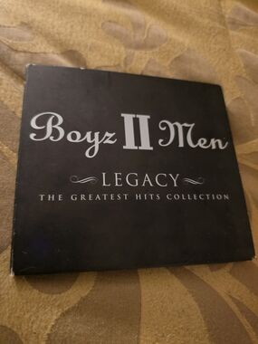 Source Unknown Black Boyz II Men Legacy Greatest Hits CD